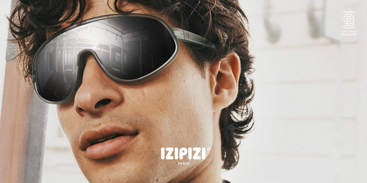 Izipizi Speed sportsbrille med speilglass — kampanjebilde