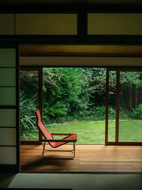 Nychair X lounge chair in a Japanese interior